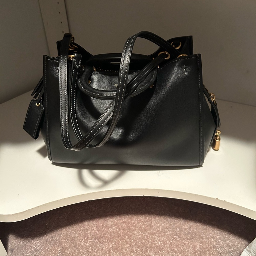 Coach Rogue 31 - Picture 12 of 12